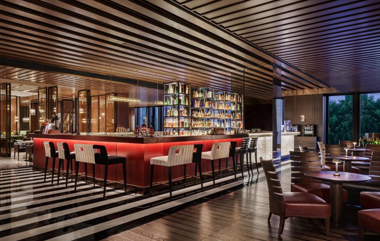 Fairmont Wuhan Bagian luar foto