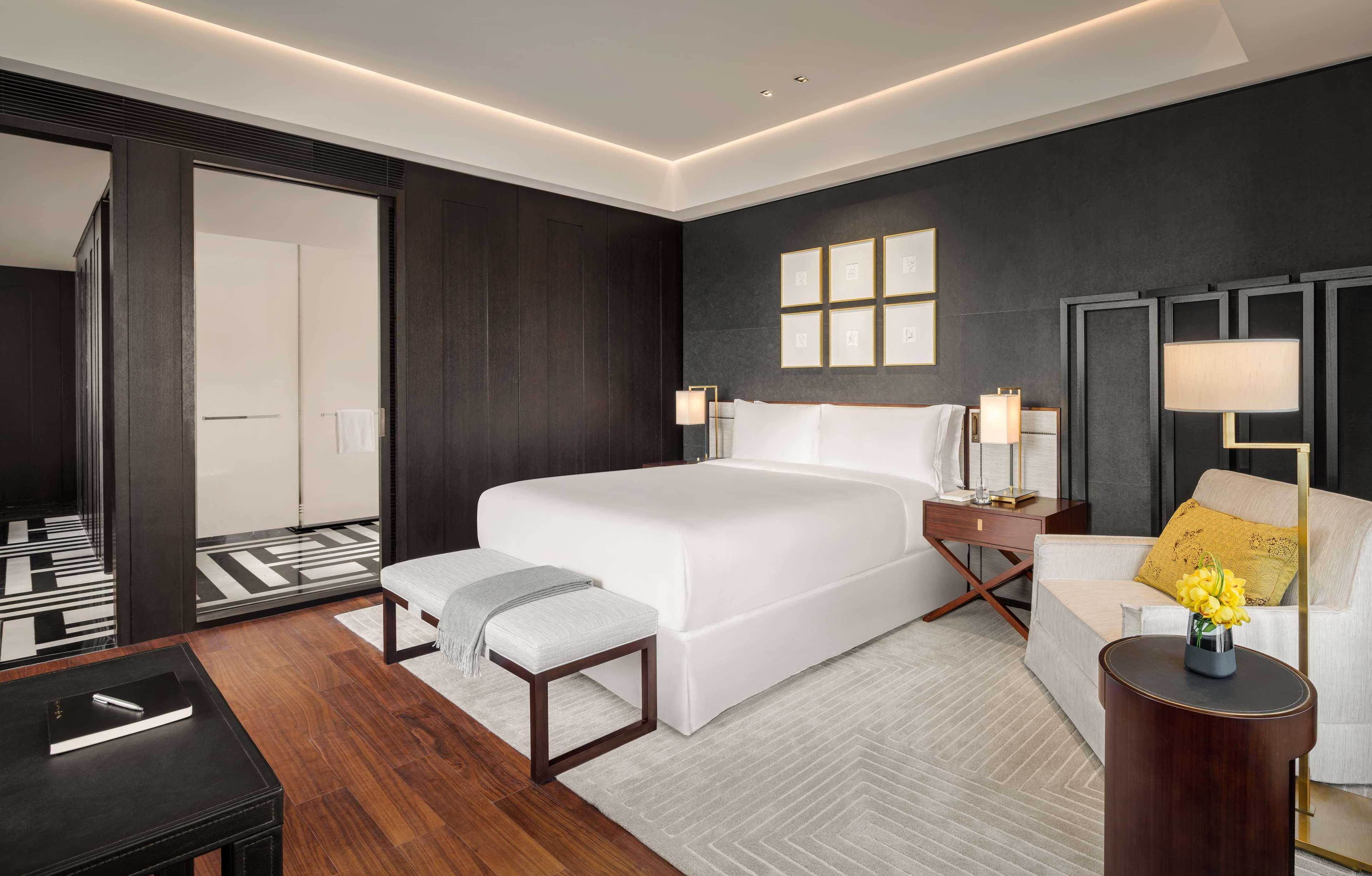 Fairmont Wuhan Bagian luar foto