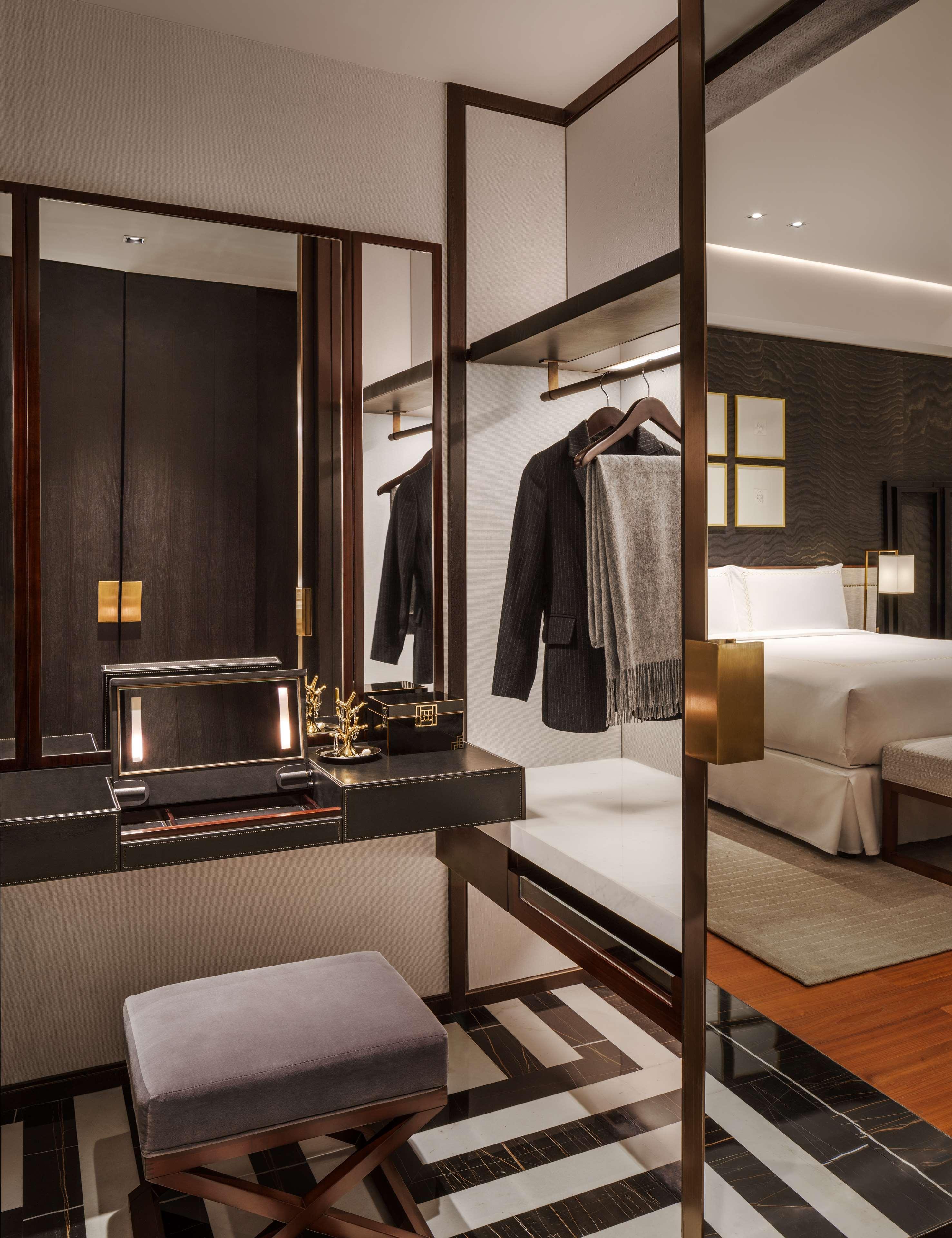 Fairmont Wuhan Bagian luar foto