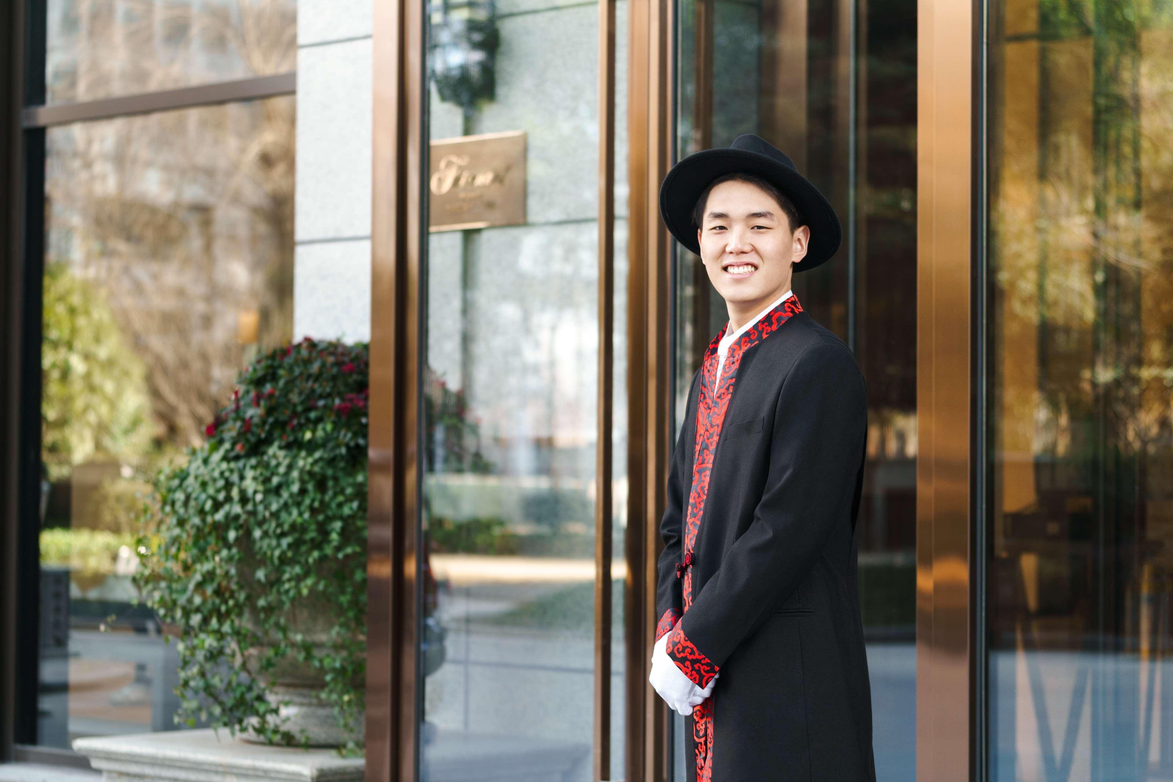 Fairmont Wuhan Bagian luar foto