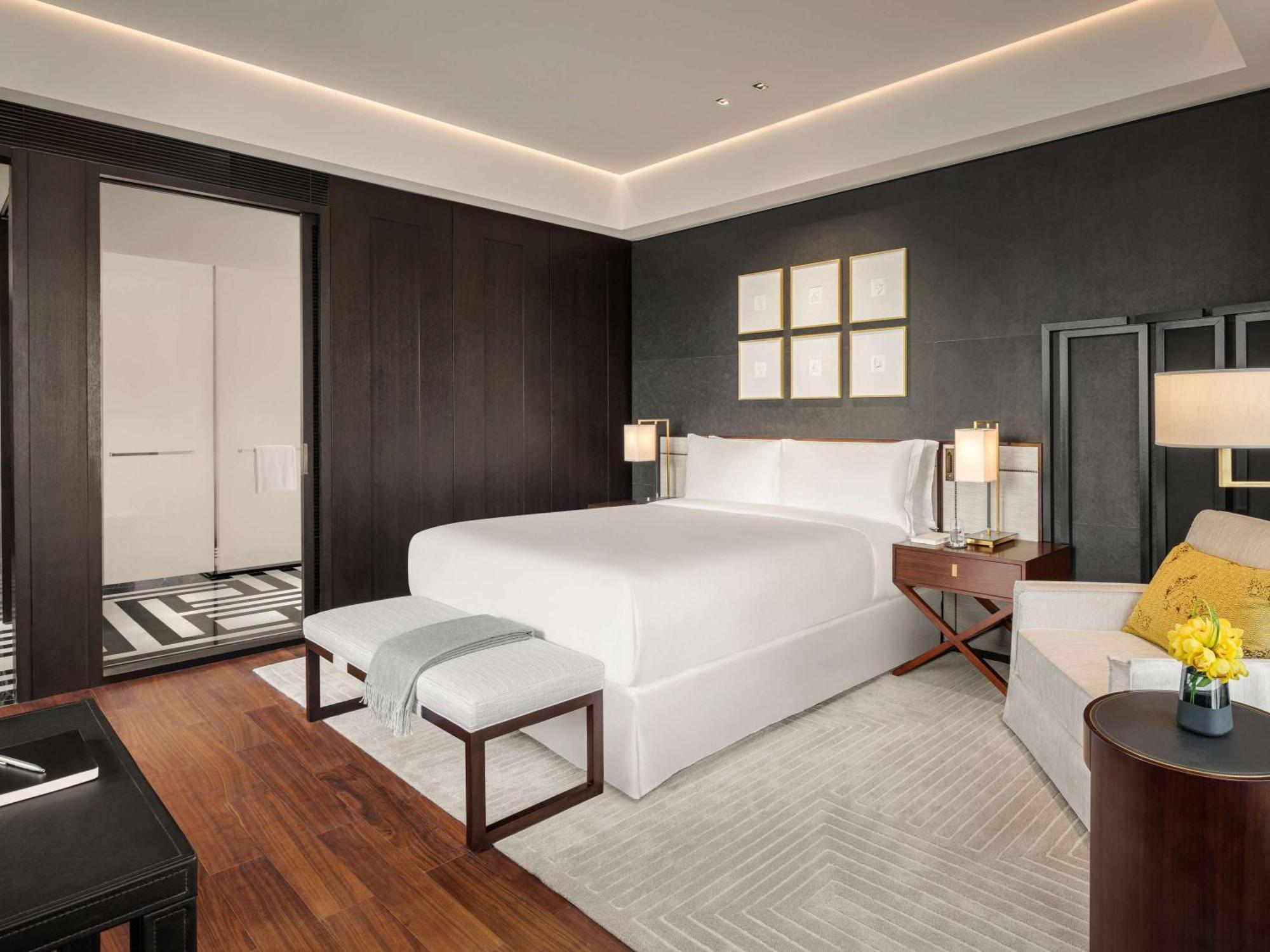 Fairmont Wuhan Bagian luar foto