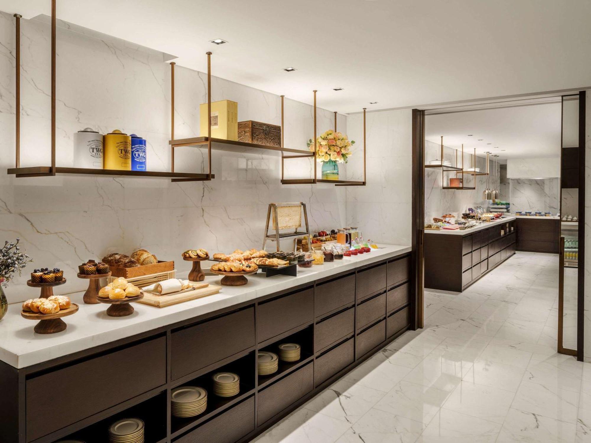 Fairmont Wuhan Bagian luar foto